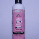love beauty and pleasant with rose aroma moisturizing body lotion