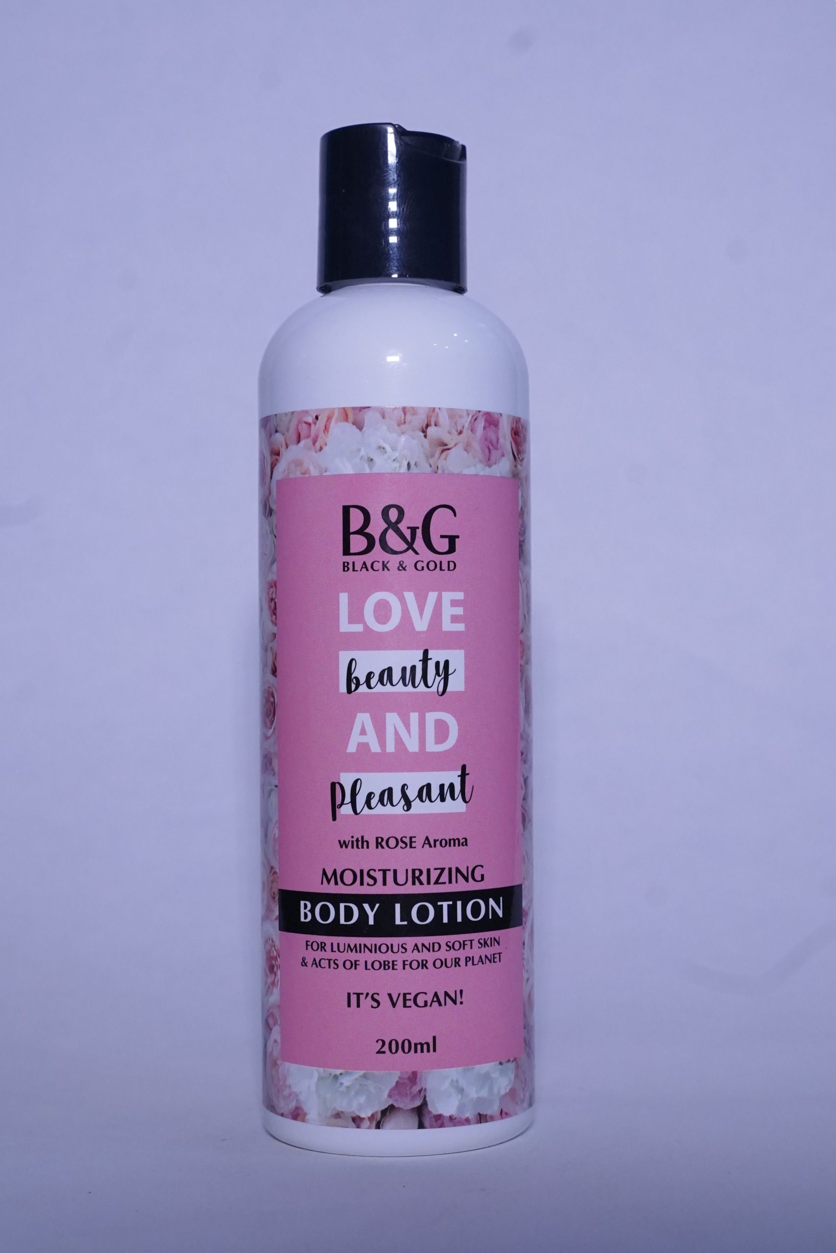 Love Beauty and Pleasant with ROSE Aroma Moisturizing Body Lotion